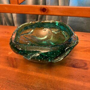 Hand-Blown Murano Art Glass Bowl Swirled Green And Clear With controlled Bubbles